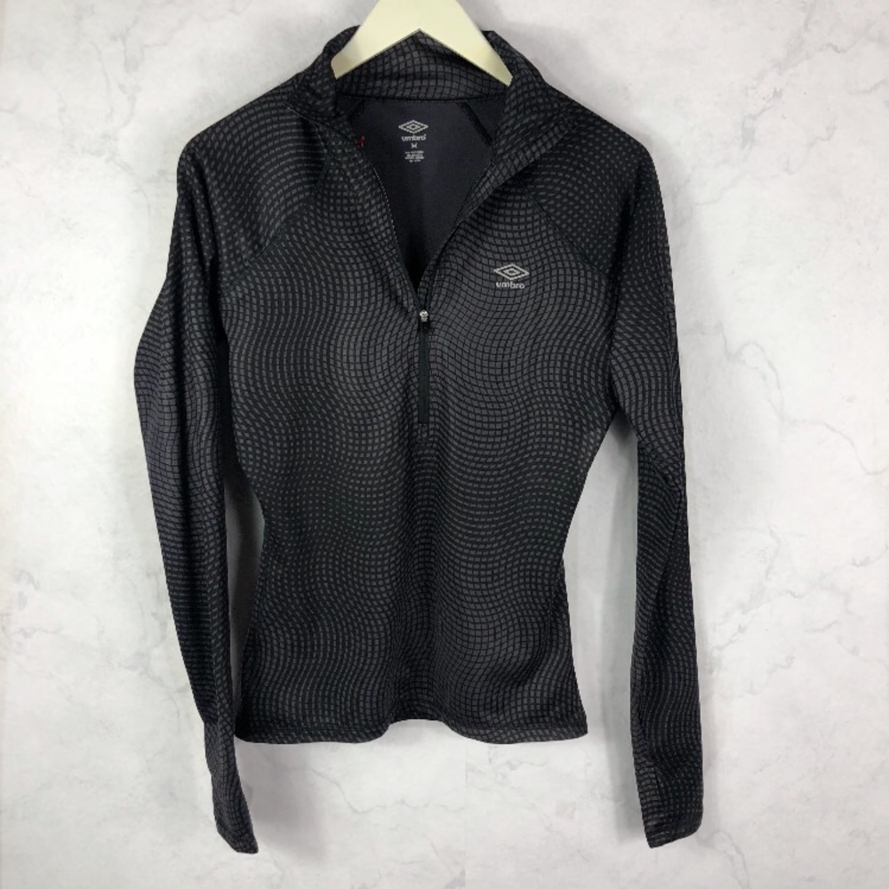 [Umbro] Classic Quarter Zip Top